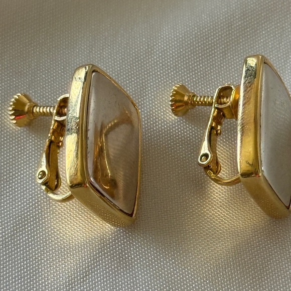 Vintage Napier Mixed Metal 2-Tone Silver Gold Rectangle Screwback Clip Earrings - Picture 14 of 16